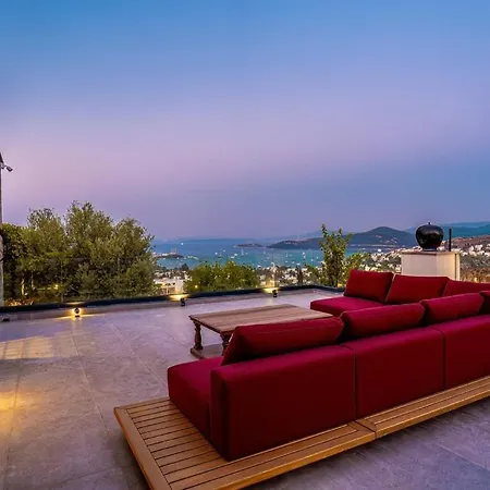 Villa Tas Tarzi *